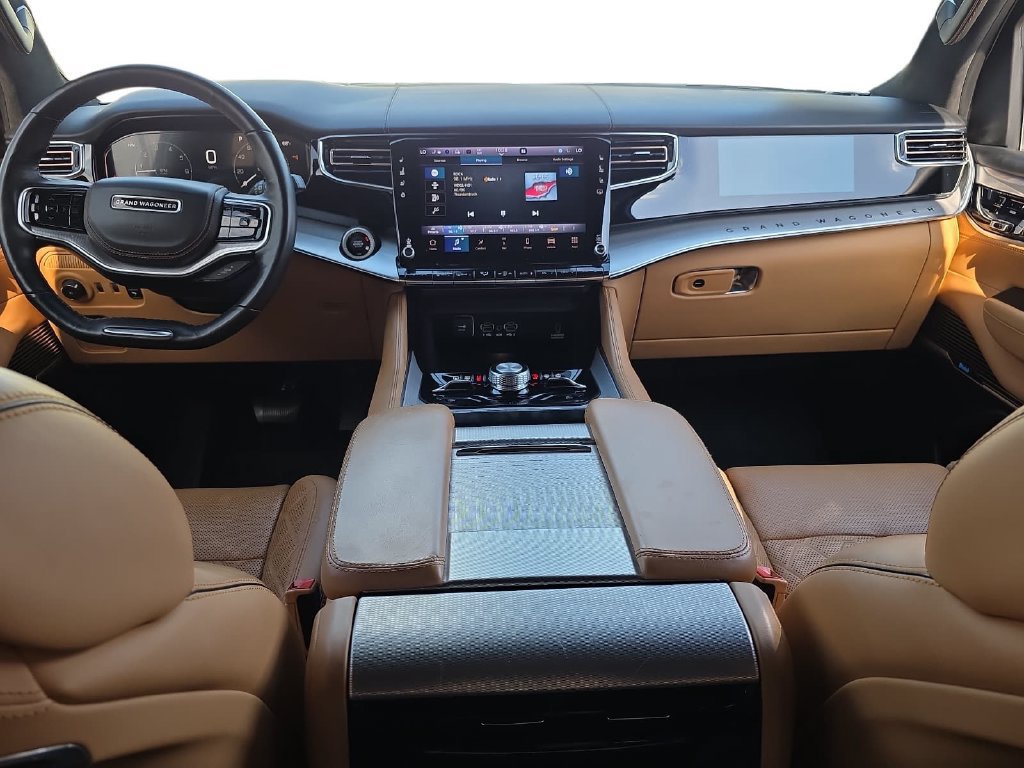 Used 2022 Jeep Grand Wagoneer Series III AWD/4WD image 11