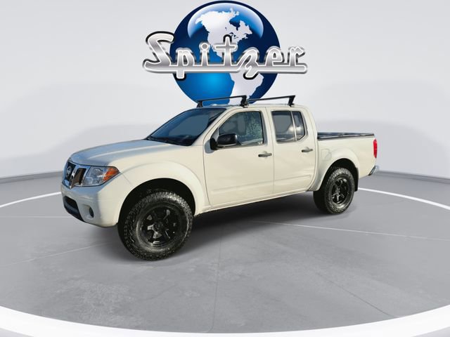 Used 2017 Nissan Frontier SV image 5