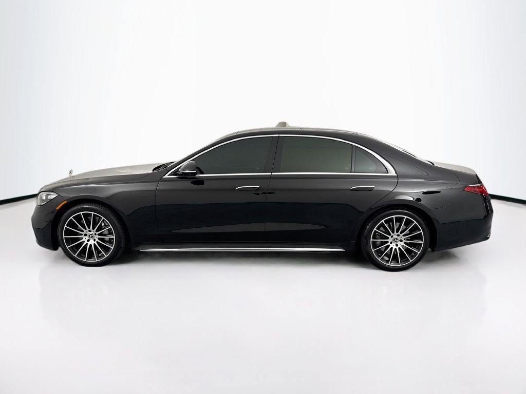 Used 2023 Mercedes-Benz S 580 4MATIC Sedan w/ AMG Line image 8