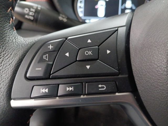 New 2025 Nissan Versa SR w/ Trunk Package image 21