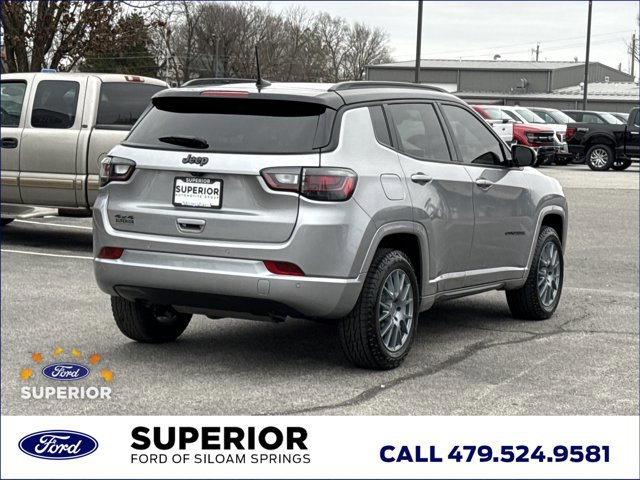 Used 2024 Jeep Compass Limited w/ High Altitude Package image 3