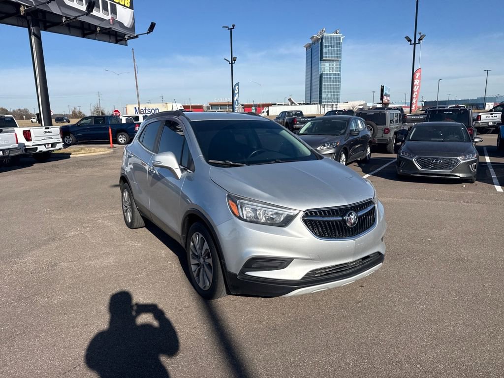 Used 2018 Buick Encore Preferred image 39
