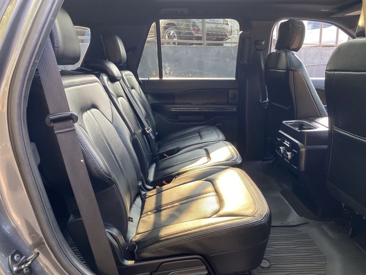 Used 2020 Ford Expedition Limited w/ Special Edition Package AWD/4WD image 18