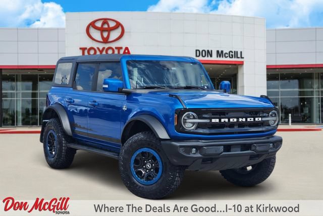 Used 2021 Ford Bronco Outer Banks w/ Sasquatch Package AWD/4WD image 1