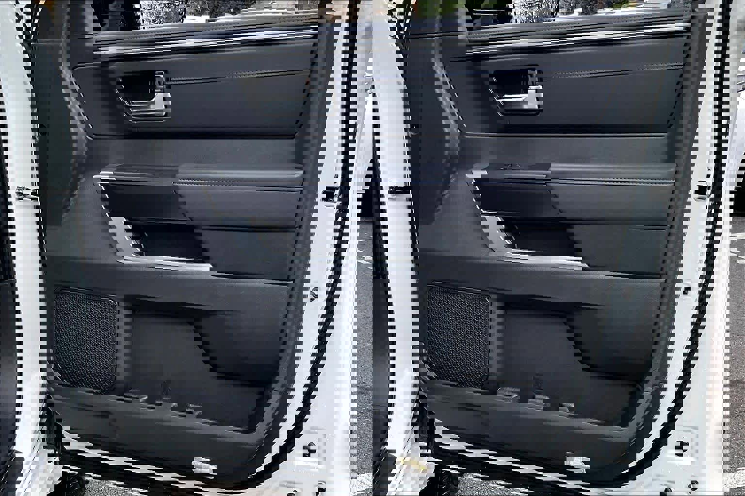 Used 2025 Toyota Sequoia Platinum image 21