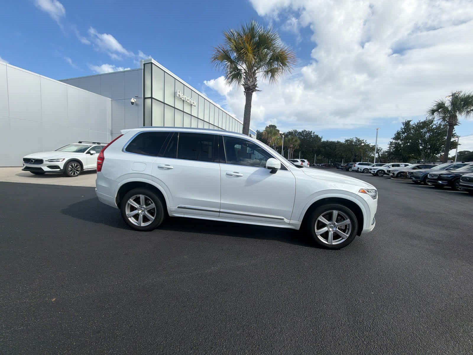 Used 2024 Volvo XC90 B5 Core AWD/4WD image 22