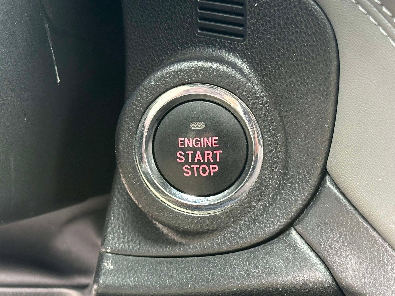 Used 2020 Subaru Outback Onyx Edition XT image 23