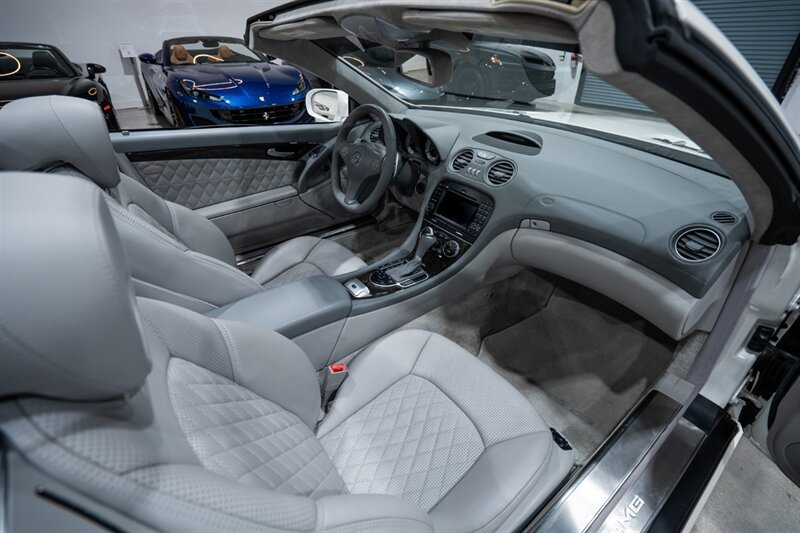 Used 2009 Mercedes-Benz SL 65 AMG image 32
