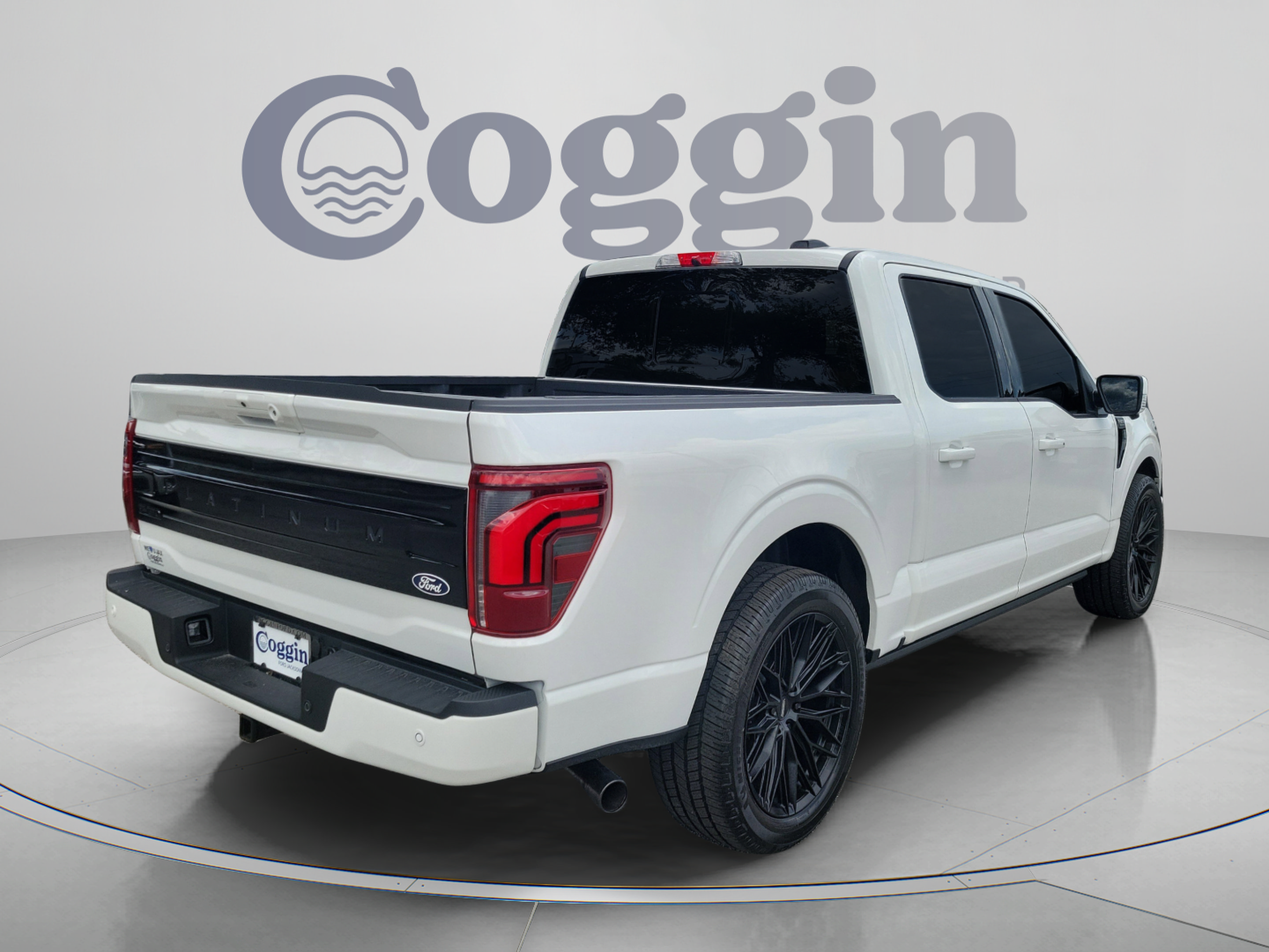Used 2026 Ford F150 Platinum w/ Equipment Group 702A High AWD/4WD image 3