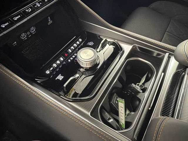 New 2026 Jeep Grand Wagoneer Summit AWD/4WD image 24