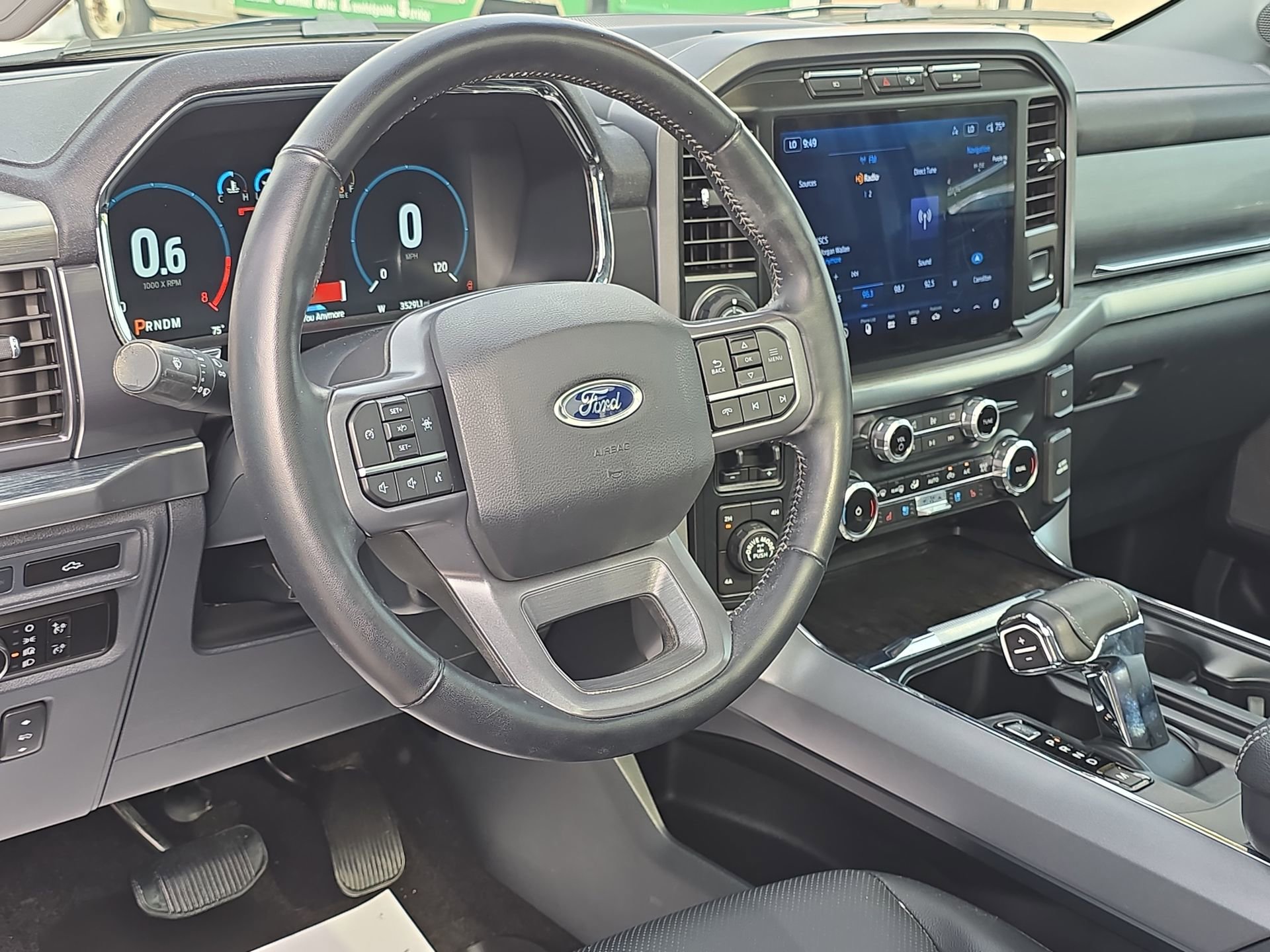 Certified 2023 Ford F150 Lariat w/ Trailer Tow Package AWD/4WD image 14