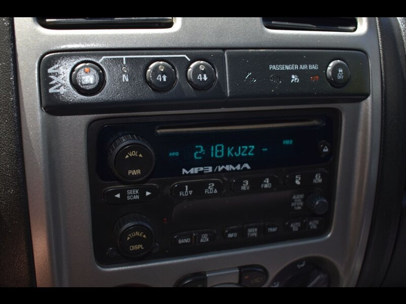 Used 2012 Chevrolet Colorado LT AWD/4WD image 10