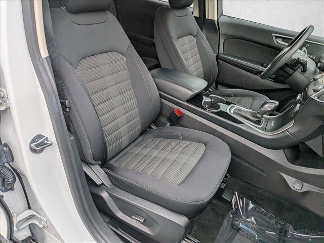 Used 2018 Ford Edge SEL FWD image 19