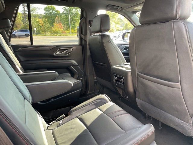 Used 2021 Chevrolet Tahoe RST w/ Luxury Package image 14