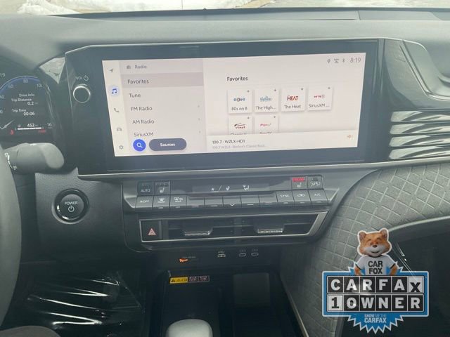 Used 2025 Toyota Camry XLE image 19