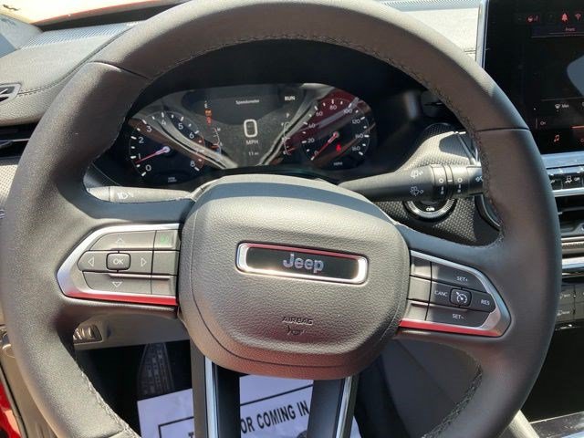 New 2026 Jeep Compass Latitude AWD/4WD image 15