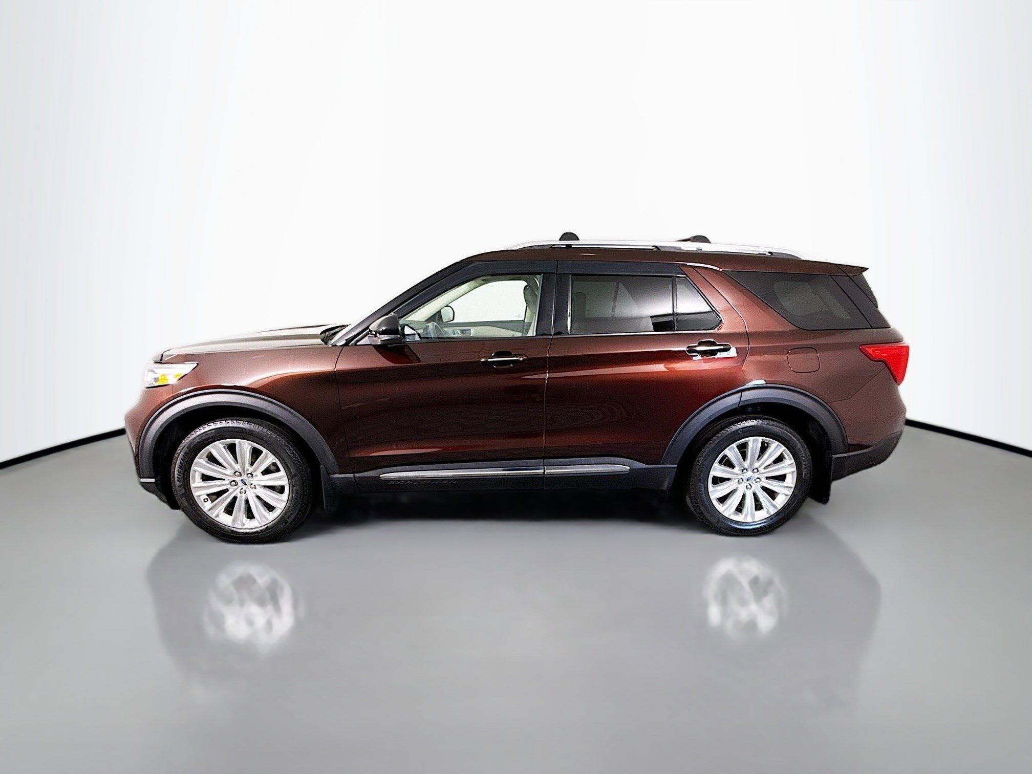 Used 2020 Ford Explorer Limited image 6