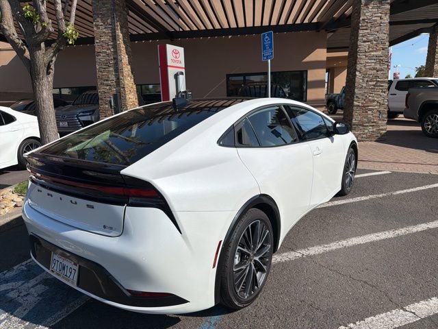 Used 2025 Toyota Prius Limited FWD image 10