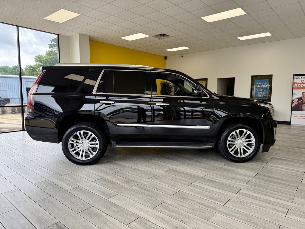 Used 2018 Cadillac Escalade 2WD image 5