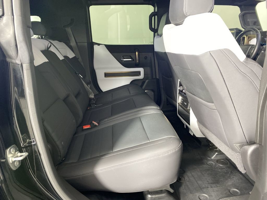 Used 2024 GMC Hummer EV 2X image 28