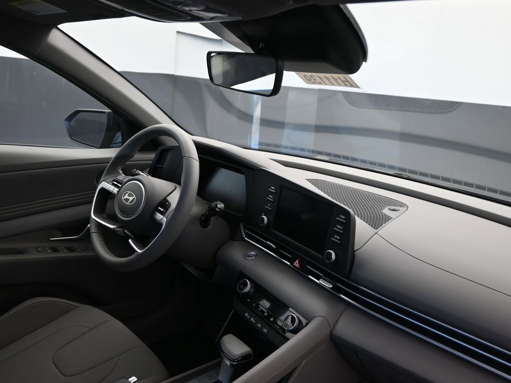 New 2026 Hyundai Elantra Sport image 12