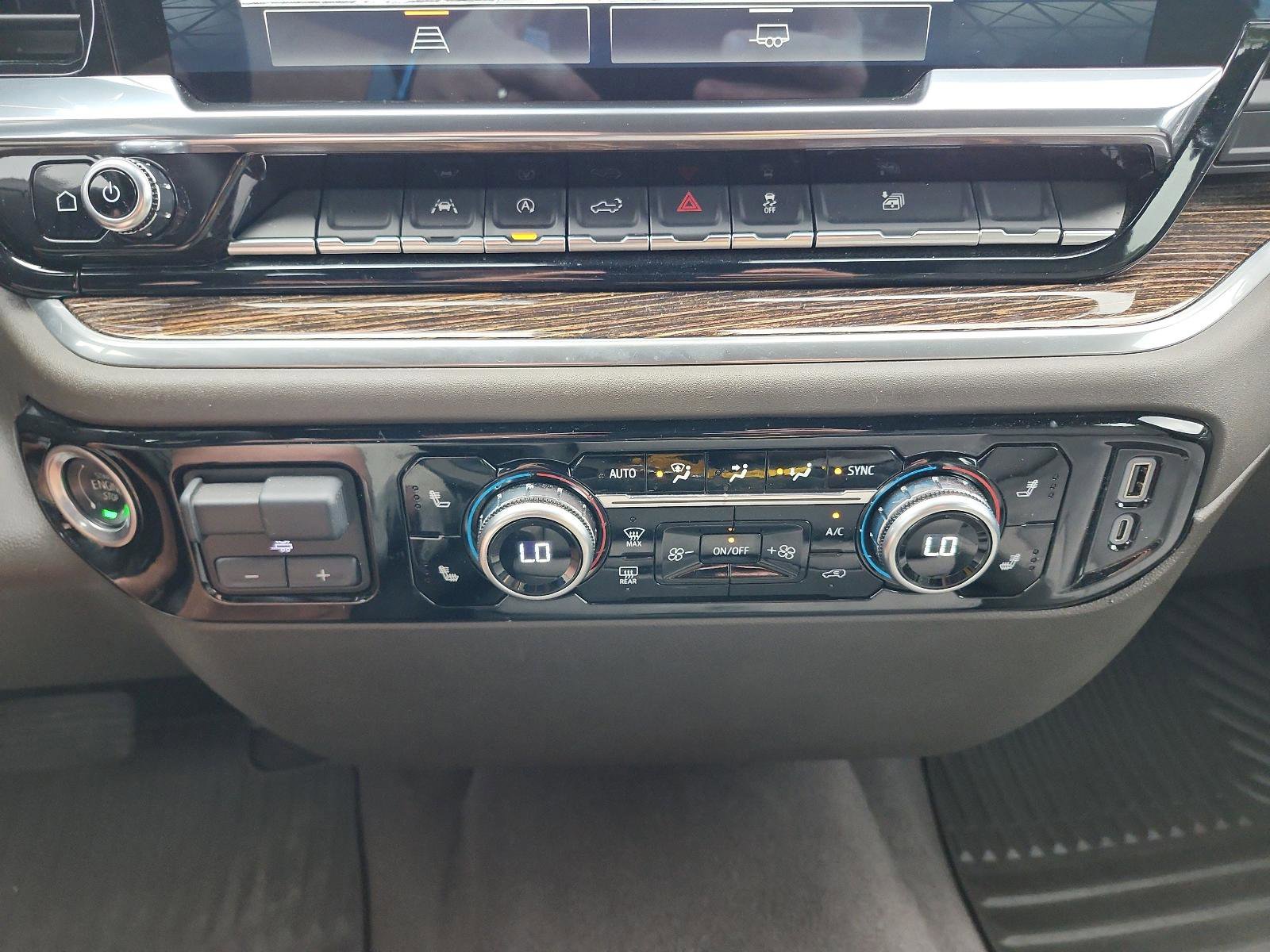 Used 2025 GMC Sierra 1500 SLE image 18