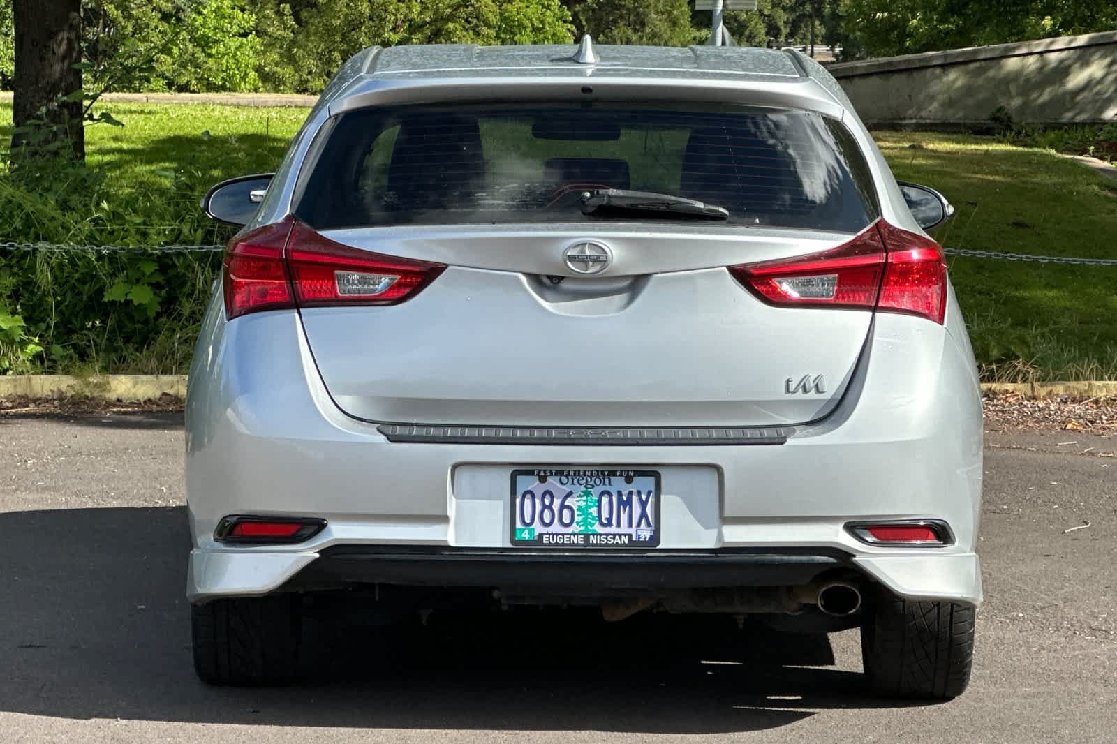 Used 2016 Scion iM FWD image 7