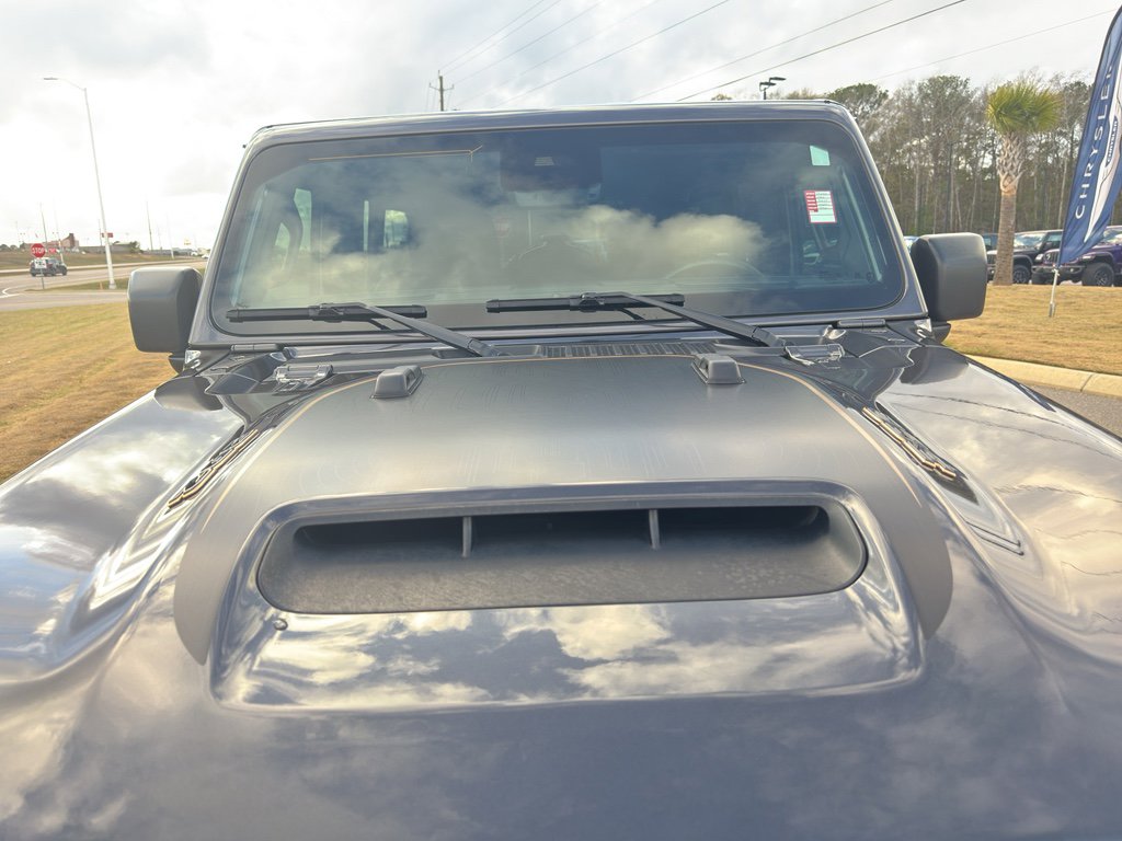 Certified 2025 Jeep Wrangler Unlimited Rubicon 392 image 15