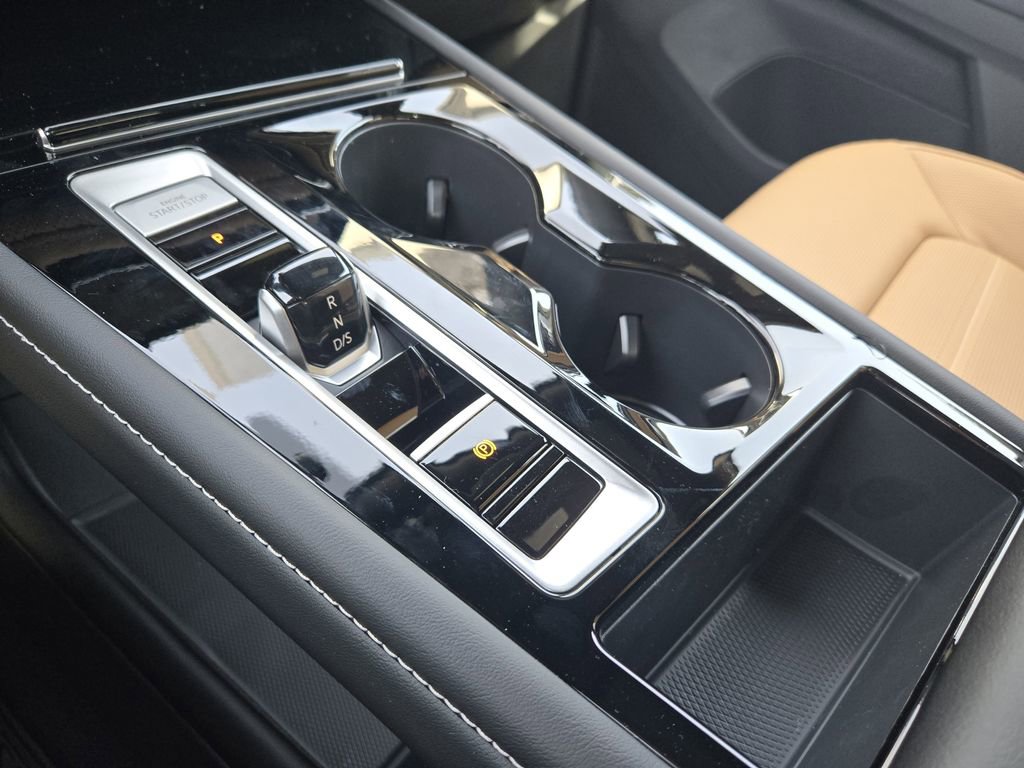 New 2026 Volkswagen Atlas Cross Sport SEL R-Line image 17