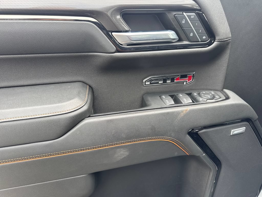Used 2023 GMC Sierra 1500 AT4 w/ AT4 Premium Package AWD/4WD image 23