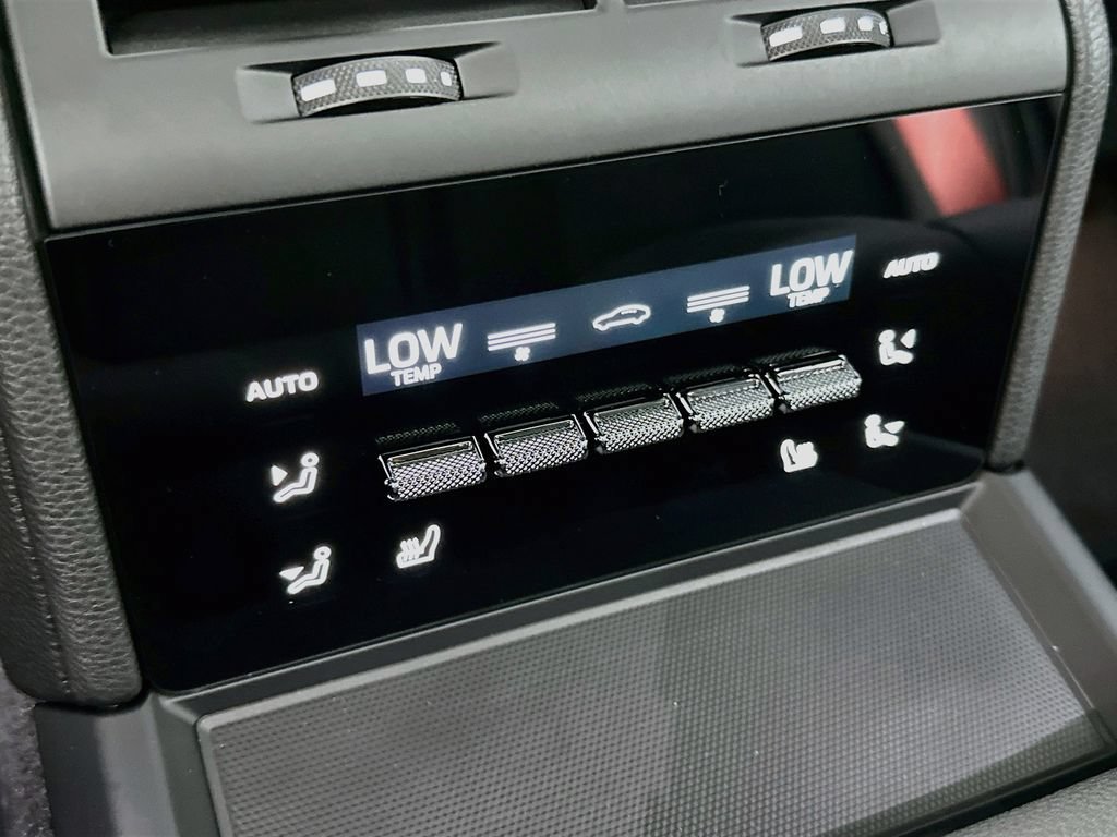 New 2026 Porsche Panamera RWD image 27