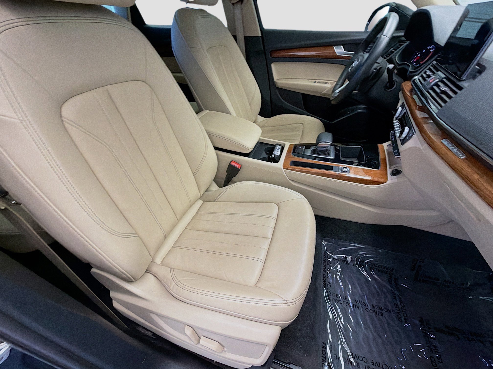 Used 2023 Audi Q5 2.0T Premium AWD/4WD image 15
