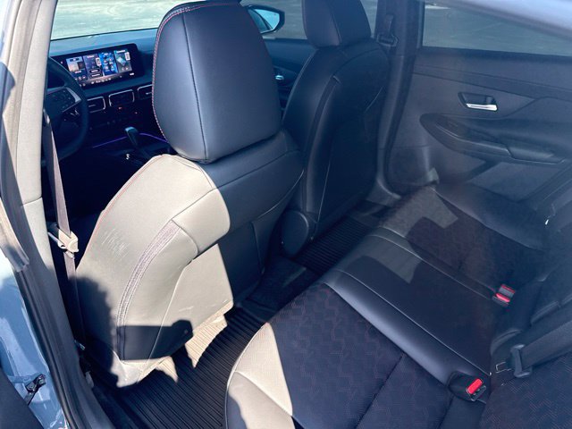 Used 2026 Nissan Sentra SR w/ SR Premium Package FWD image 21