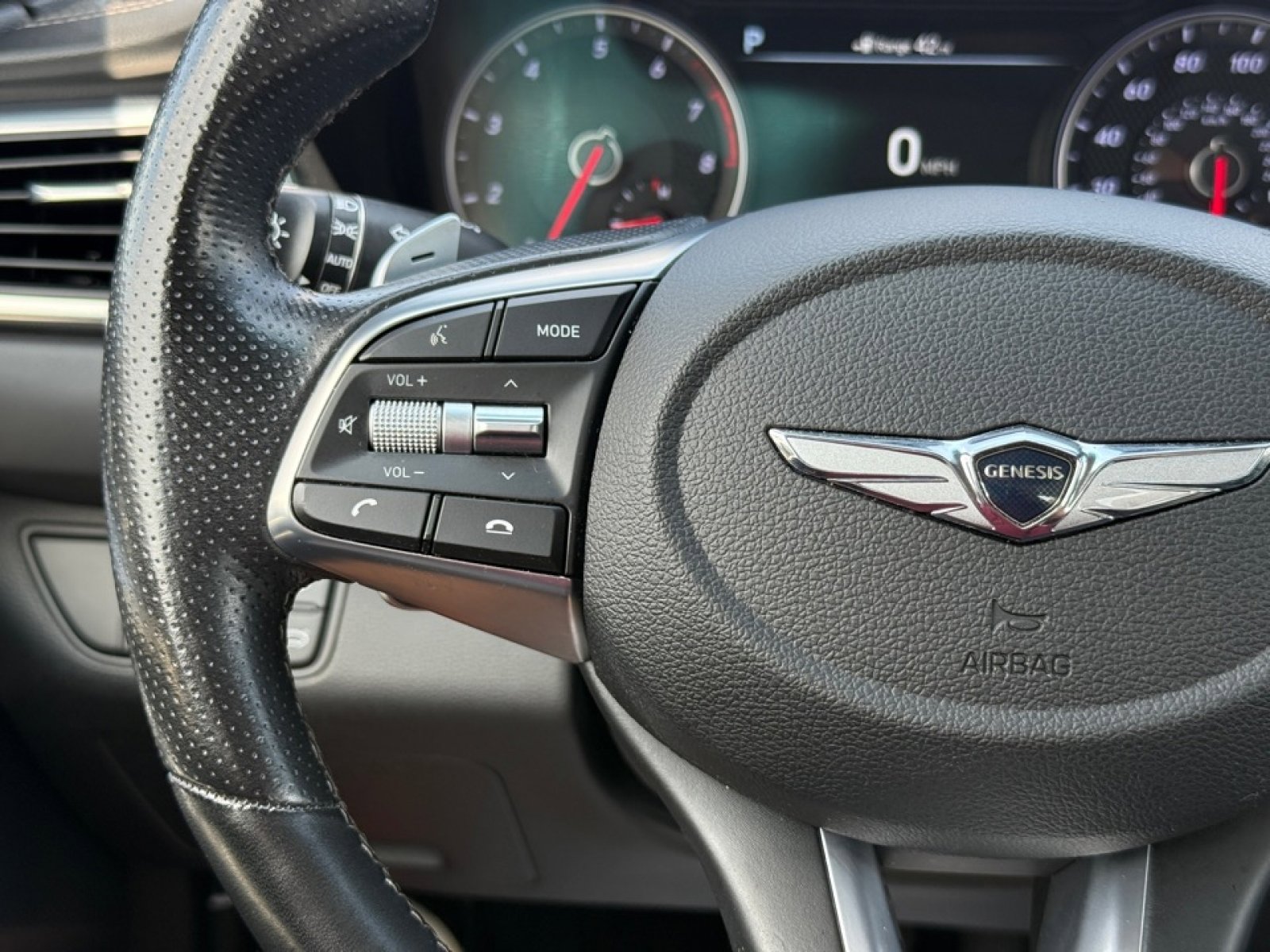 Used 2019 Genesis G70 2.0T Advanced w/ Elite Package image 23