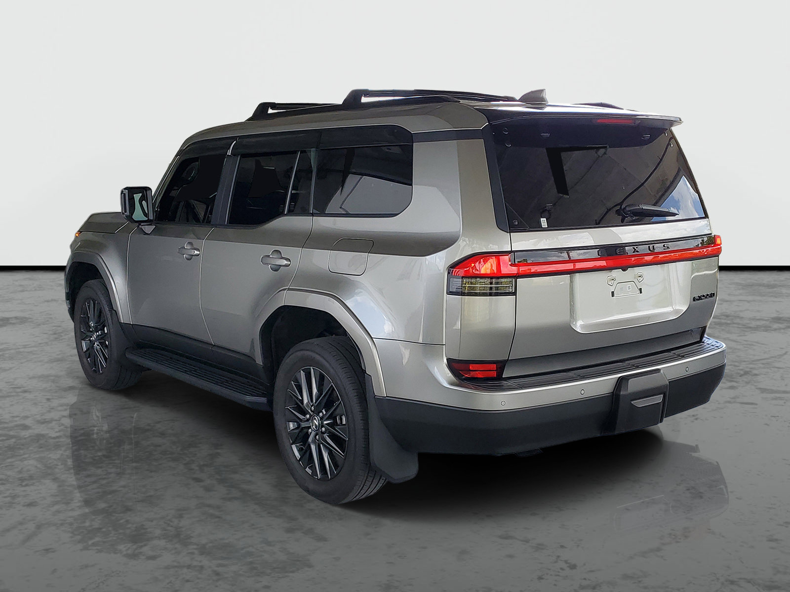 Used 2024 Lexus GX 550 w/ Cold Area Package AWD/4WD image 3