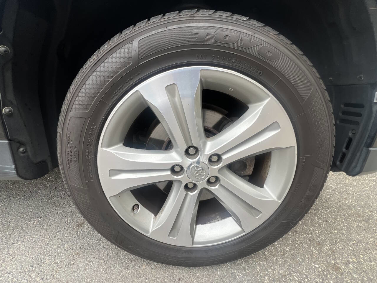 Used 2013 Toyota Highlander Limited image 19