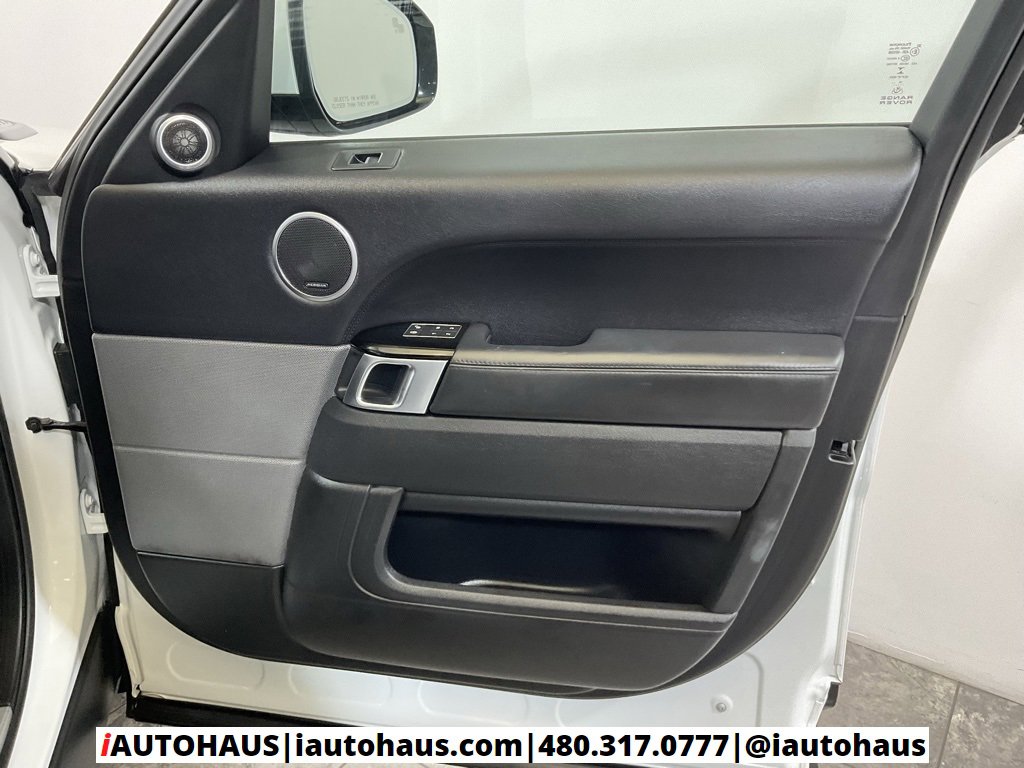 Used 2017 Land Rover Range Rover Sport HSE image 37