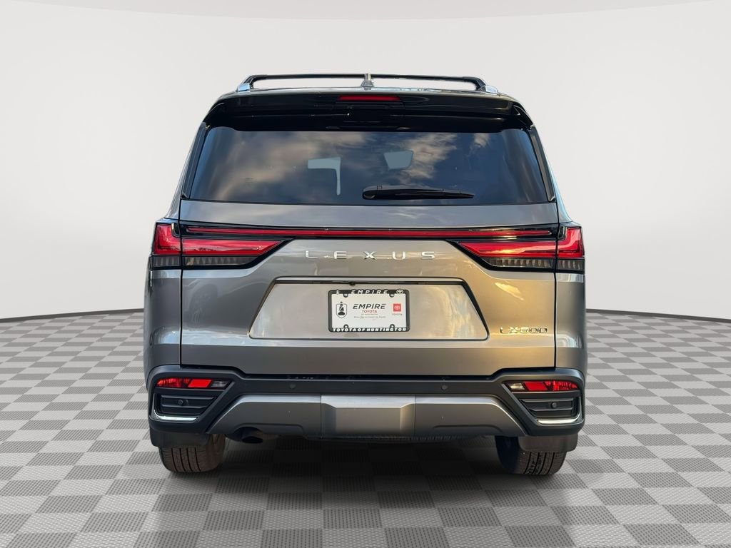 Used 2025 Lexus LX 600 4WD w/ Accessory Package (2T) image 6