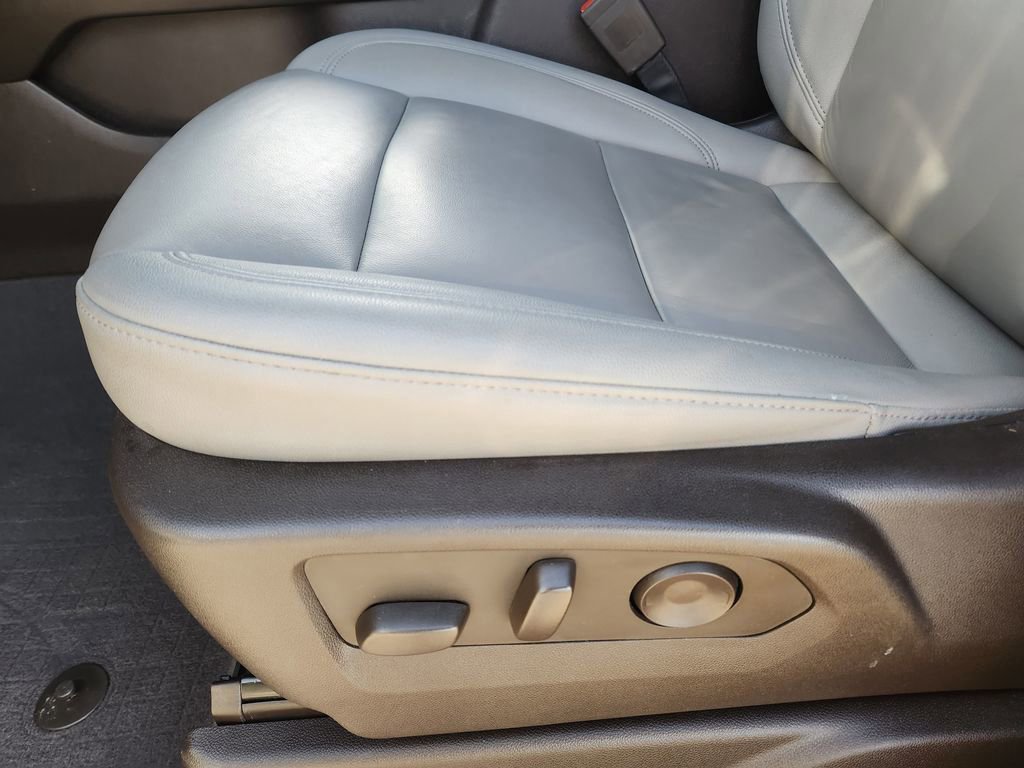 Used 2023 Chevrolet Tahoe Z71 image 26