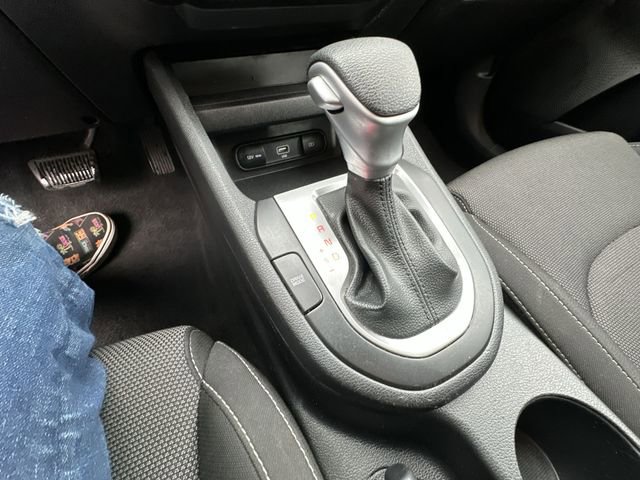 Used 2024 Kia Forte LXS image 24