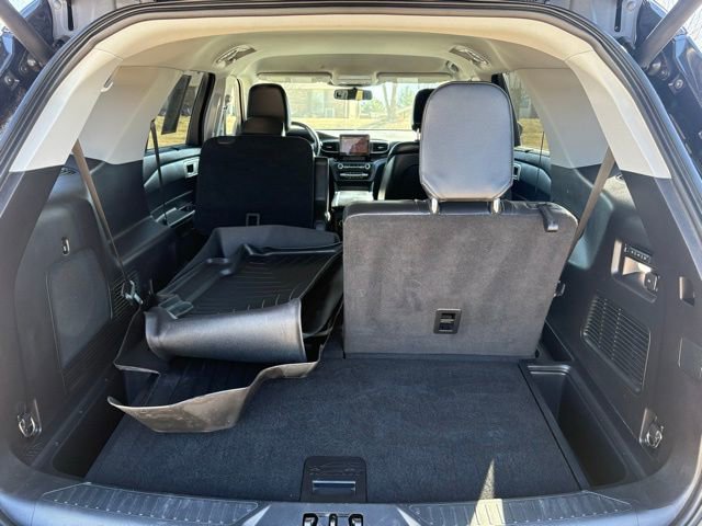 Used 2020 Ford Explorer Limited w/ Class III Trailer Tow Package image 7