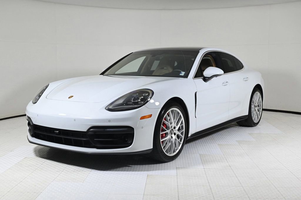 Certified 2023 Porsche Panamera 4S image 1
