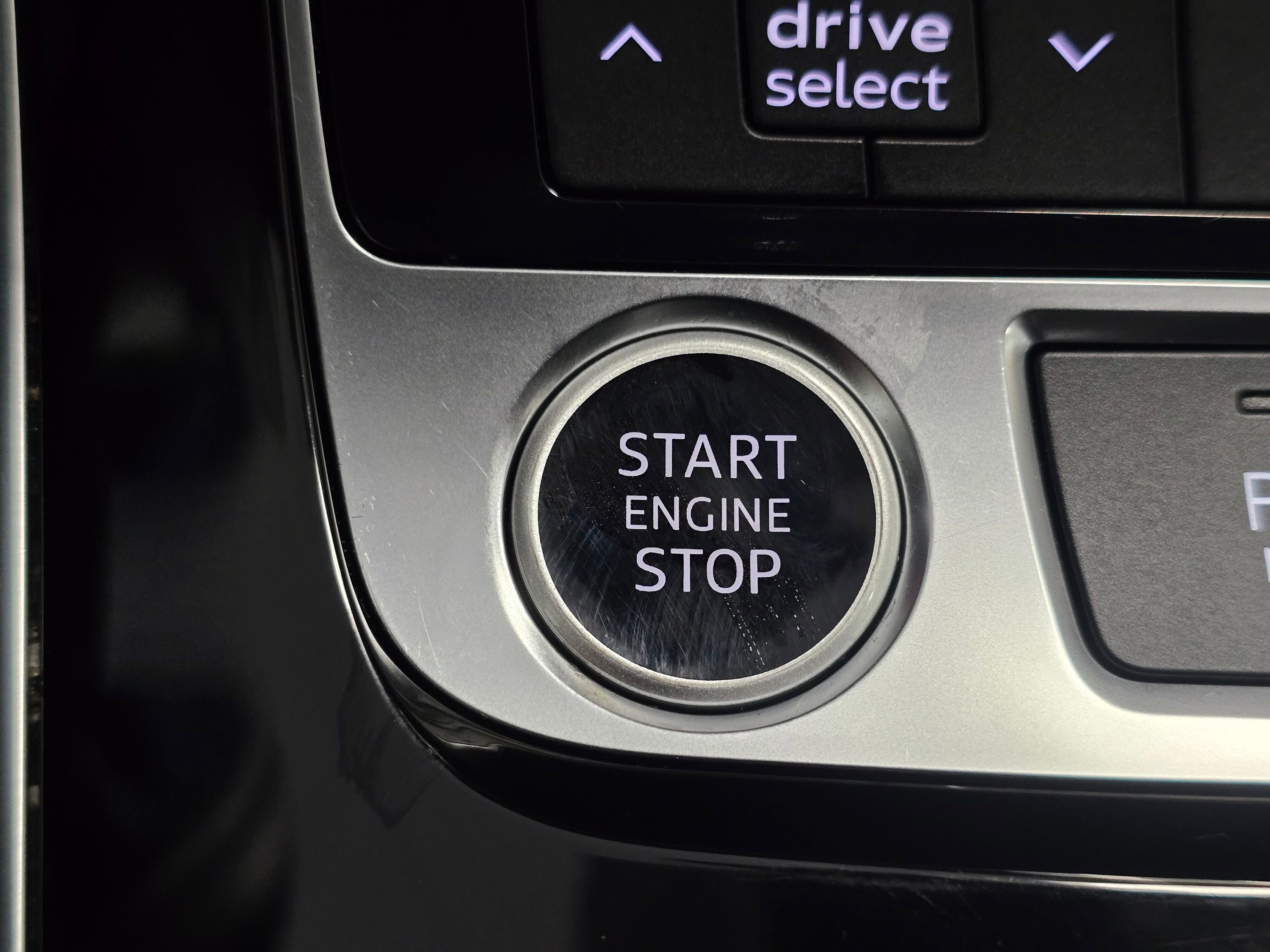 Used 2025 Audi Q7 3.0T Premium Plus image 45