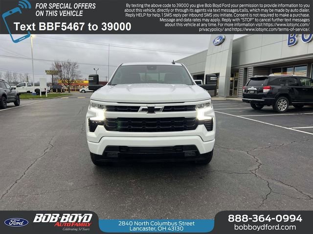 Used 2022 Chevrolet Silverado 1500 RST w/ Convenience Package II AWD/4WD image 2