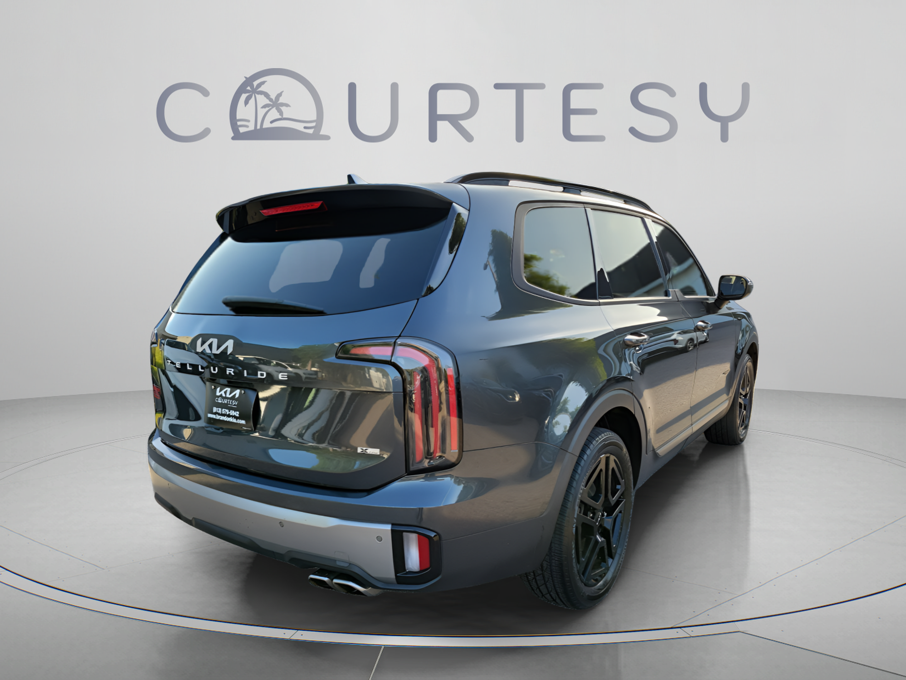 Certified 2023 Kia Telluride EX X-Line AWD/4WD image 3