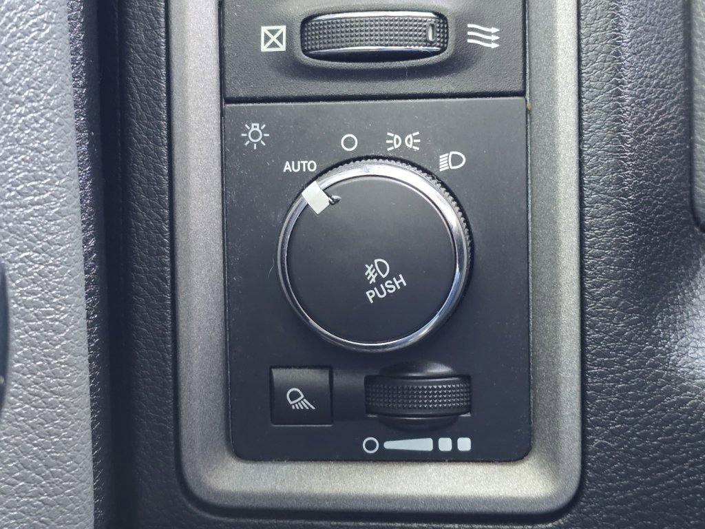 Used 2015 RAM 1500 Express w/ Black Ram 1500 Express Group image 28