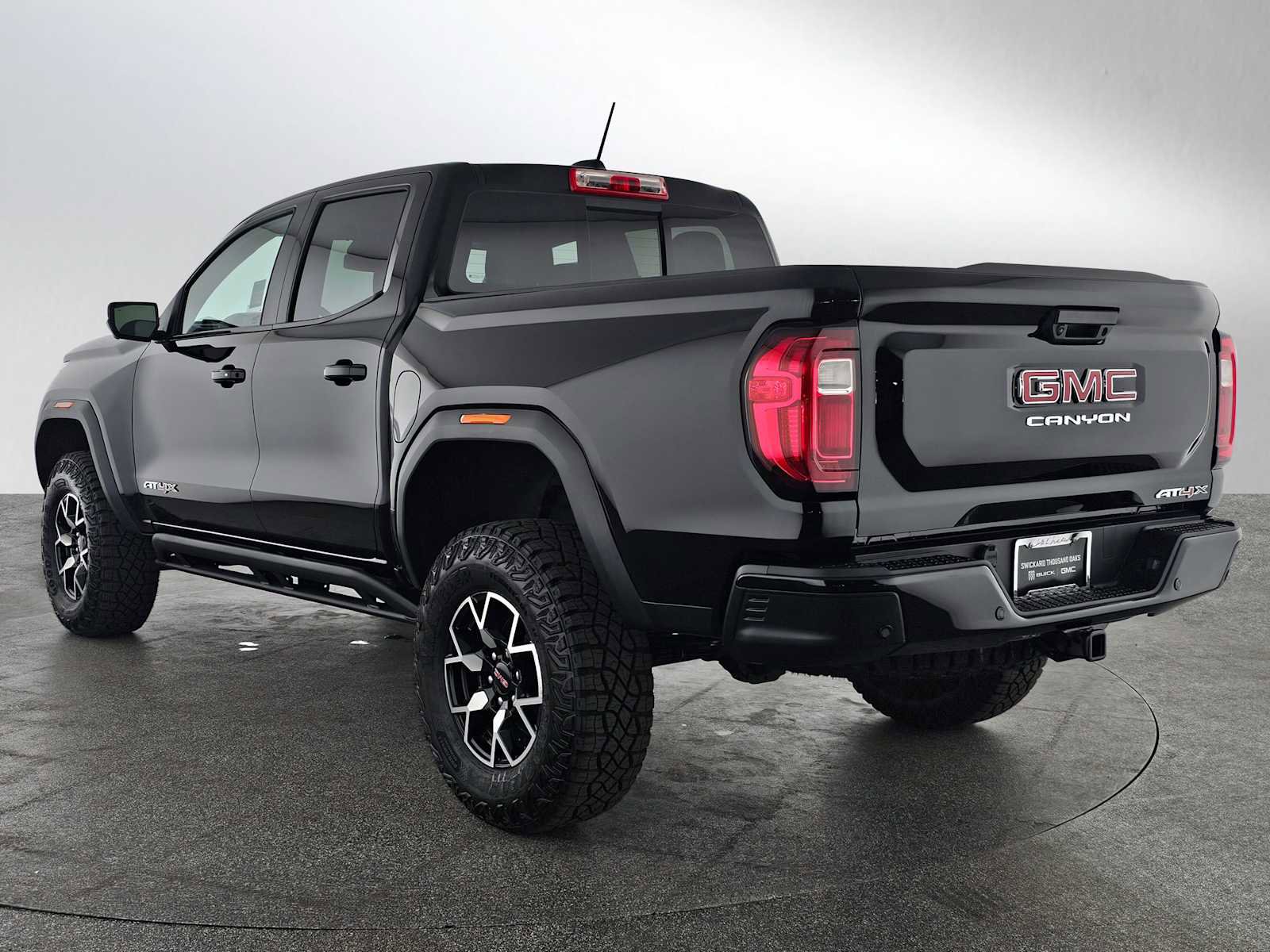 New 2026 GMC Canyon AT4X w/ Off-Road Front Bumper Package AWD/4WD image 5