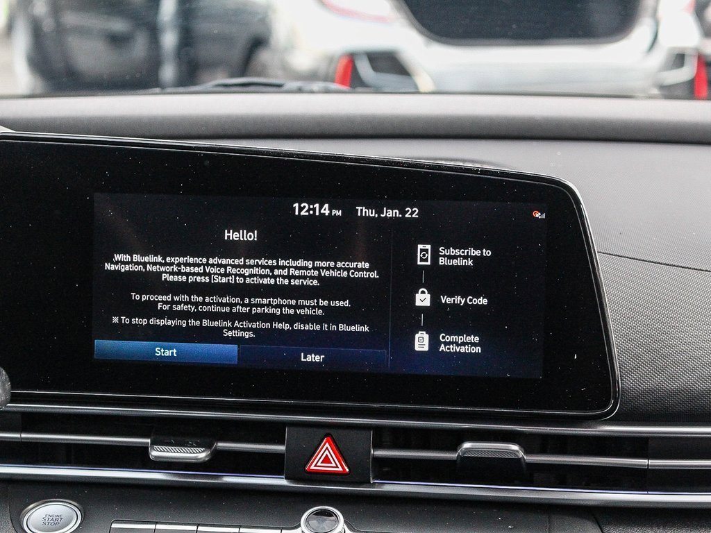 Used 2023 Hyundai Elantra Limited image 16