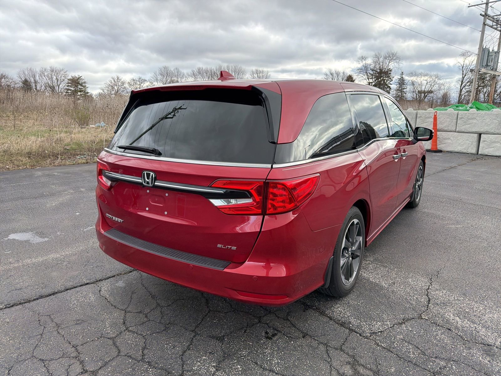 Used 2023 Honda Odyssey Elite image 6