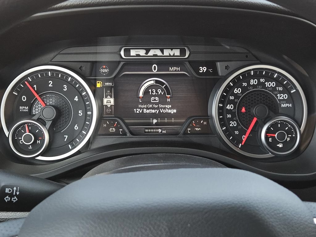 New 2026 RAM 1500 Express AWD/4WD image 19